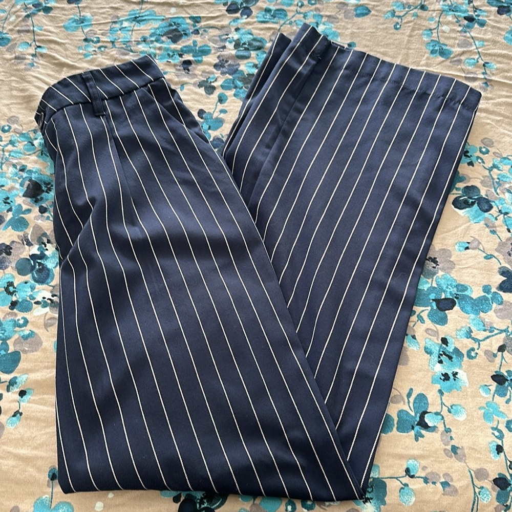 Pants - Picture 3 of 4